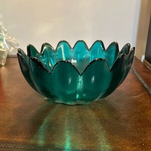 Vintage Blenko 14 Petal 10" Lotus Flower Bowl Blue Green